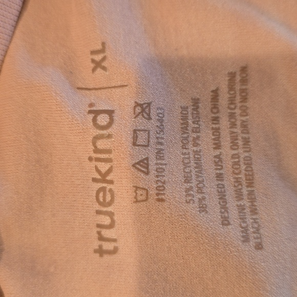 Truekind® Supportive Comfort Wireless Shaping Bras XL - Picture 2 of 7